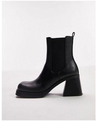 TOPSHOP Bay Square Toe Heeled Chelsea Boot - Black