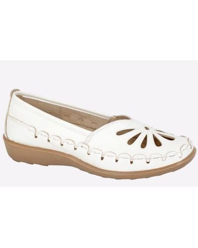 Boulevard Clarissa Court Shoes - White