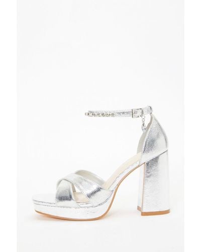 Quiz Wide Fit Silver Foil Platform Heeled Sandals - White