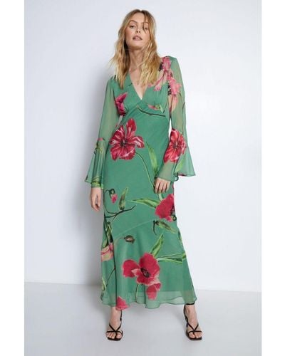 Warehouse Floral Printed V Neck Fluted Sleeve Maxi Dress - White