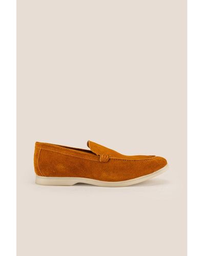 Oswin Hyde Cole Suede Loafer - Natural
