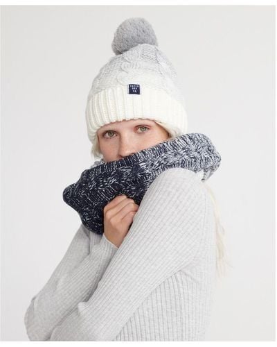 Superdry Clarrie Cable Snood - White