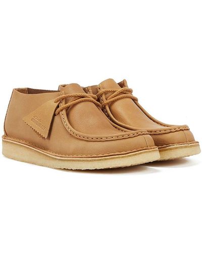 Clarks Nomad Mid Tan Shoes - Brown