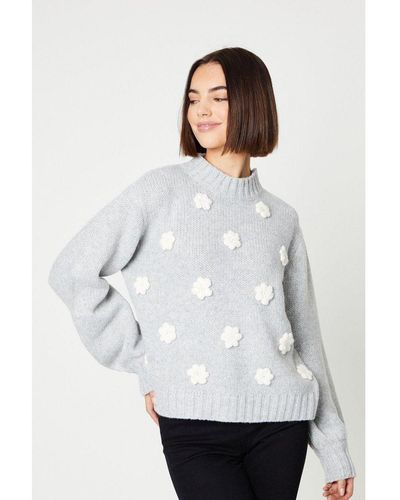 Oasis Hand Crochet Daisy Detail Blouson Sleeve Jumper - White
