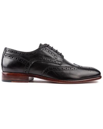 Sole Doughty Brogue Shoes Leather - Black