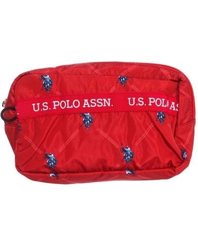 U.S. POLO ASSN. Biuyu5393Wiy Toiletry Bag - Red