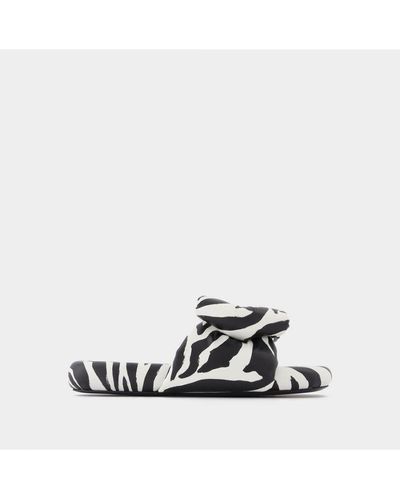 Off-White c/o Virgil Abloh Zebra Muiltjes In Zwart Leer - Wit