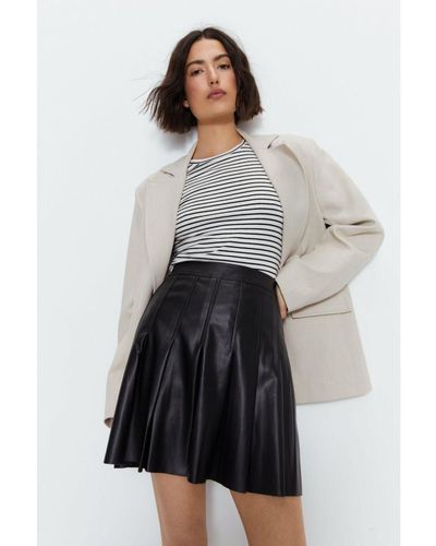 Warehouse Premium Faux Leather Pleated Skirt - White