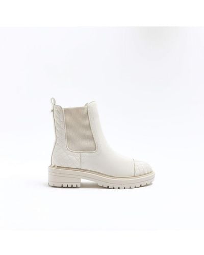 River Island Chelsea Boots Cream Quilted Canvas - White