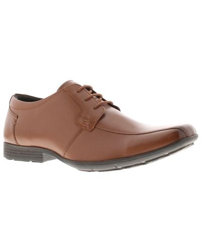 Pod Smart Shoes Toby Leather Lace Up Leather (Archived) - Brown