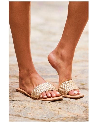 Sosandar Lilou Woven Leather Square Toe Flat Sandals - Brown
