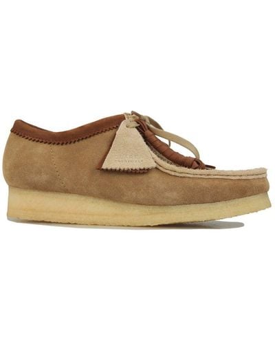 Clarks Wallabee Sandstone Combi Shoes - Brown