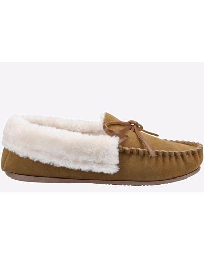 Cotswold Sopworth Moccasin Slippers - White