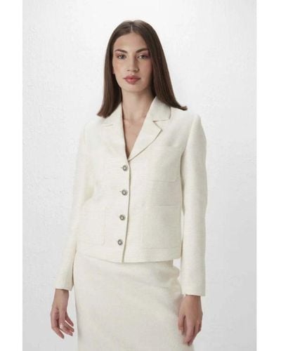 GUSTO Tweed Blazer With Pockets - White