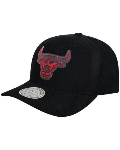 Mitchell & Ness Chicago Bulls Cap - Black