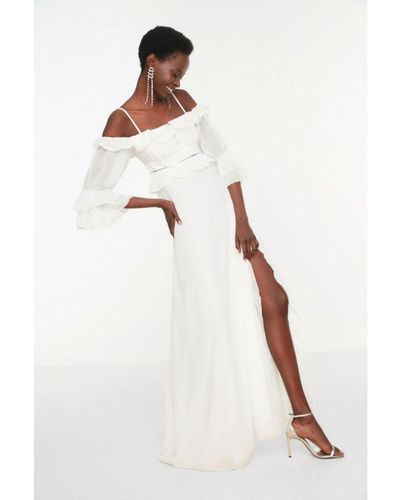 Trendyol Puffed/ruffle Sleeve Carmen Collar A-line Maxi Evening Dress - White