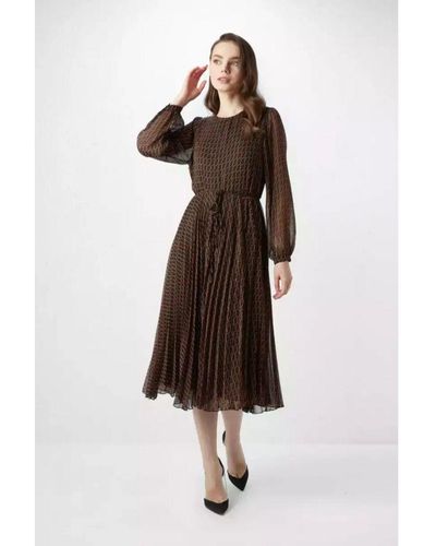 GUSTO Monogram Print Pleated Dress - Brown