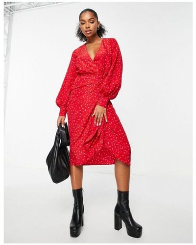 Glamorous Long Sleeve Fitted Wrap Dress - Red