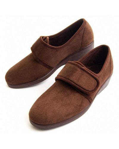 Montevita Wedge Shoe Confortday7 In Brown - Bruin