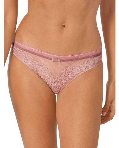 Triumph Beauty-Full Darling String Squirrel - Pink