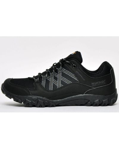 Regatta Edgepoint Iii Waterproof Lace Up Walking Shoes - Black