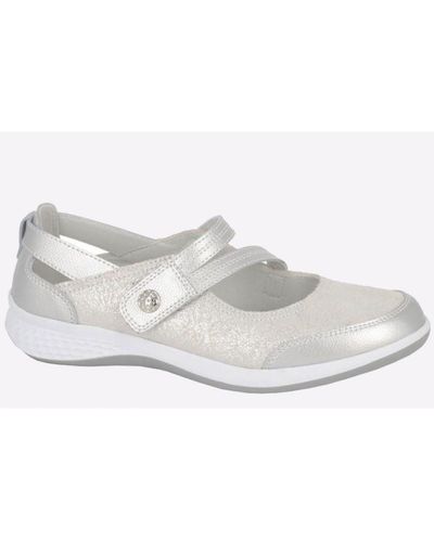 Boulevard Suzie Shoes (Wide Fit) - White