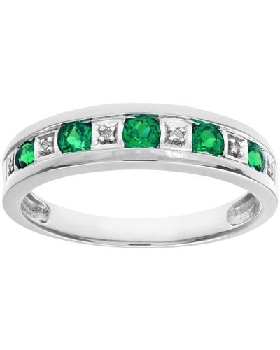 DIAMANT L'ÉTERNEL Ronde Briljante Smaragd En Diamanten 9ct Witgouden Eeuwigheidsring - Groen