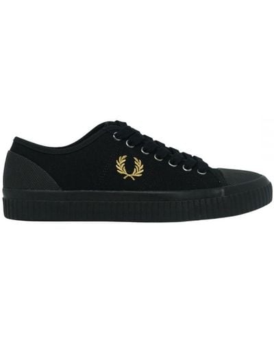 Fred Perry B4365 157 Hughes Low Canvas Trainers - Black