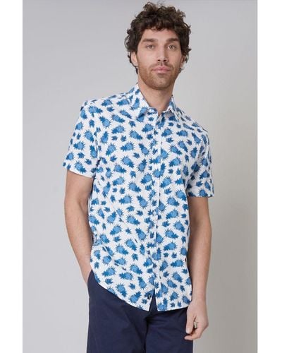 Threadbare Off 'Jaxx' Short Sleeve Pineapple Print Cotton Shirt - Blue