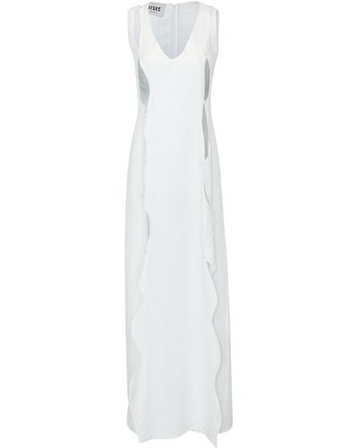 Maet Elinor V Neck Curvy Linen Dress - White