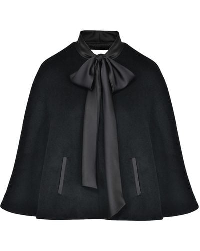 Lily Was Here Elegant Cape With A Sash Around The Neck - Black