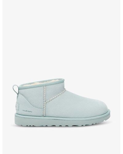 Ugg boots hotsell light blue