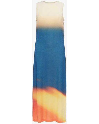 Issey Miyake Light Leak Gradient-pattern Jersey Maxi Dress - Blue