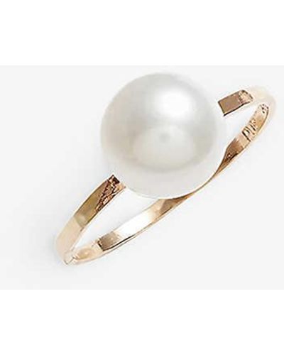 The Alkemistry Poppy Finch 14ct Yellow-gold And Pearl Hammered Ring - White