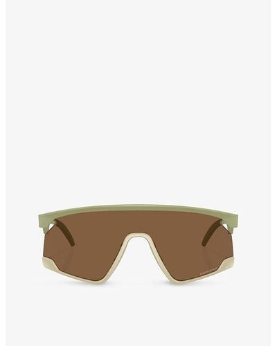 Oakley Oo9280 Bxtr Shield-frame O-matter Sunglasses - Brown