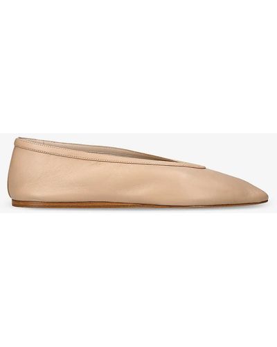 Le Monde Beryl Luna Pointed-toe Leather Court Shoes - Natural