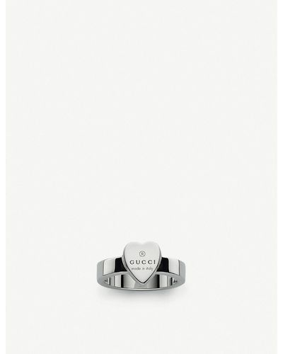 Gucci Trademark Sterling Silver Heart-shaped Ring - Metallic