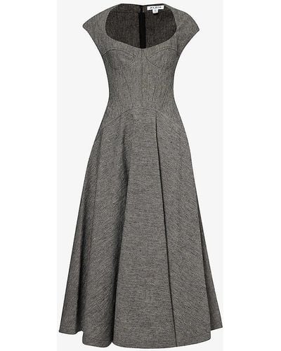 Alaïa Evasee Corseted Stretch-linen Maxi Dress - Grey