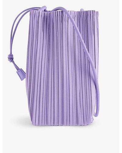 Pleats Please Issey Miyake Bloom Pleated Woven Crossbody Bag - Purple