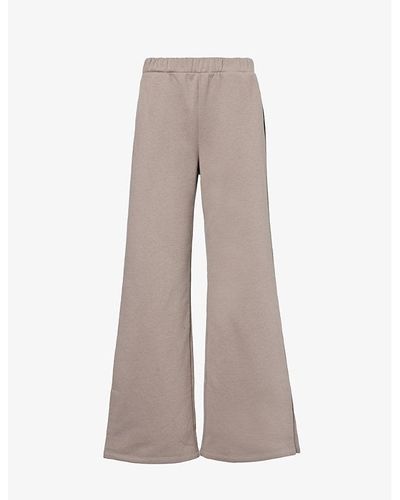 Beyond Yoga On The Go Relaxed-fit Cotton-blend Pants - Grey
