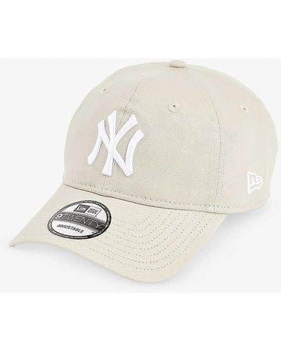 KTZ 9twenty New York Yankees Cotton Cap - White
