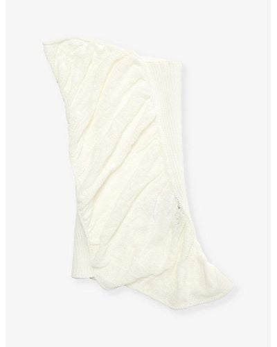 Issey Miyake Ambiguous Paneled Cotton-blend Knitted Beanie - White