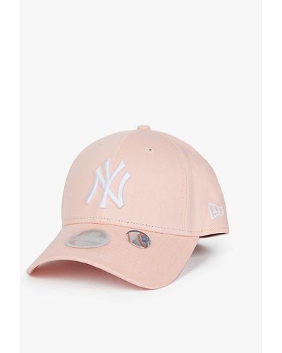 KTZ 9forty New York Yankees Cotton Baseball Cap - Pink