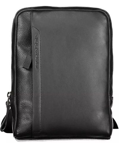 Piquadro Sleek Black Leather Shoulder Bag With Contrasting Details