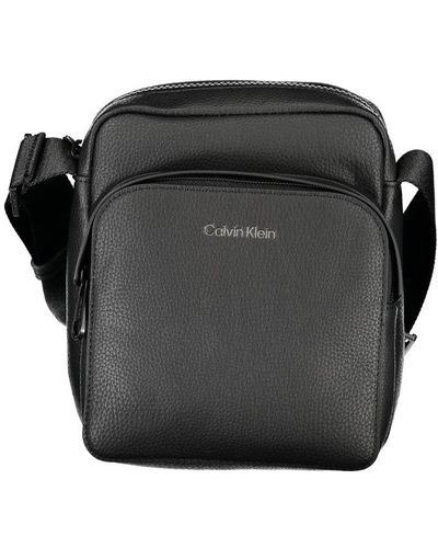 Calvin Klein Elegant Shoulder Bag With Contrasting Accents - Black