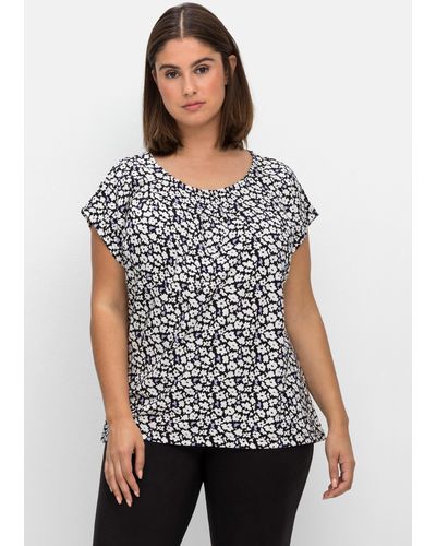 Sheego Shirt mit Blumendruck und dekorativen Falten - Mehrfarbig