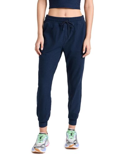 Beyond Yoga Pacedye Commuter Midi jogger Nocturna Navy X - Blue