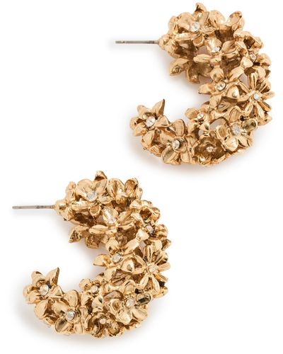 Oscar de la Renta Metal Flower Cluster Hoop Earrings - Metallic
