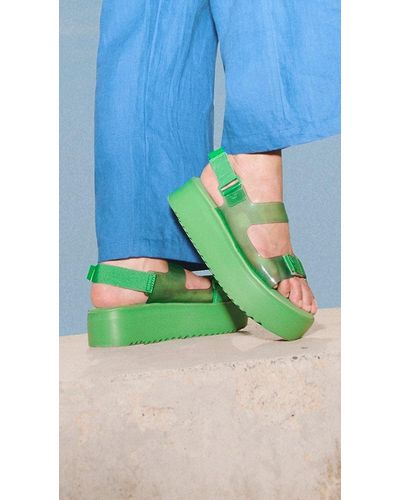 Melissa Brave Papete Platform Sandals - Green