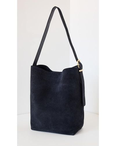 Madewell The Essential Bucket Tote In Suede - Blue
